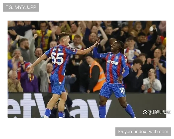 阿森纳客场四球大胜热刺 埃泽约克雷斯双双梅开二度